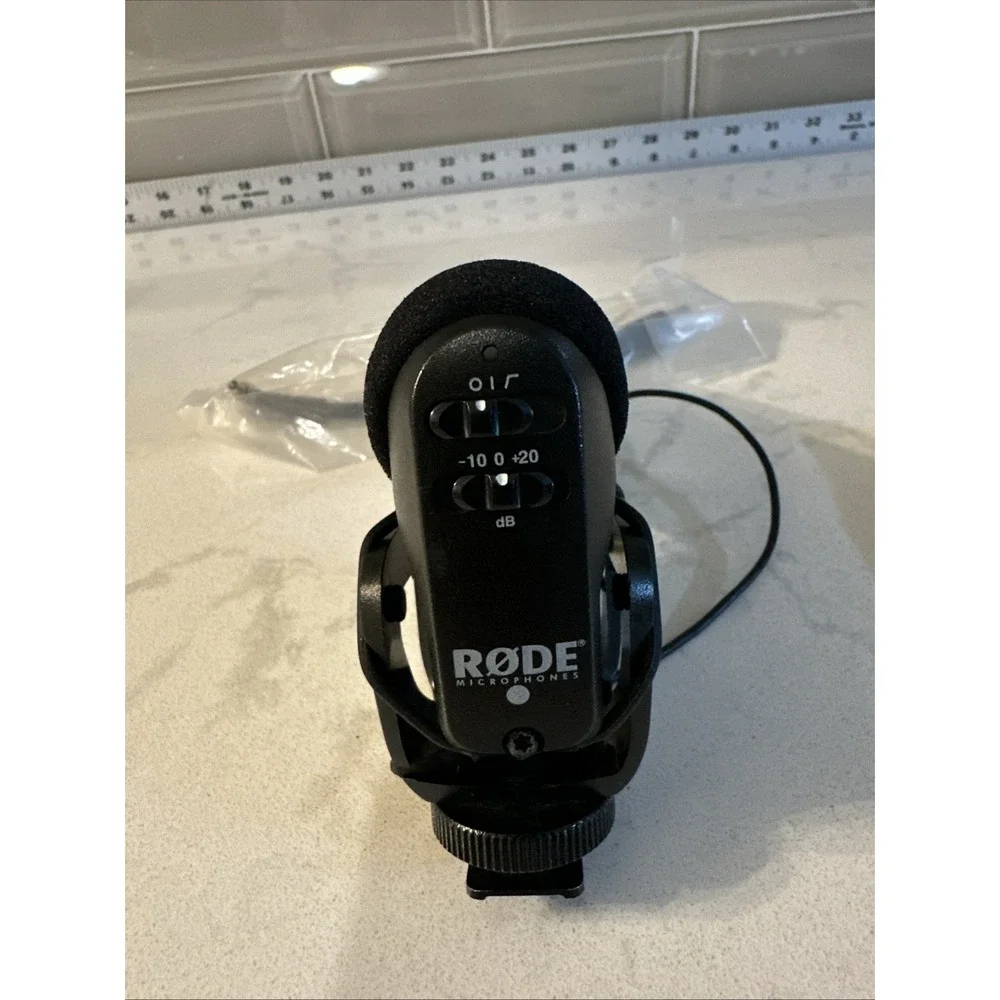 RODE MICROPHONES VIDEOMIC PRO Shotgun Condenser Microphone Camera Mo S/N 0107680